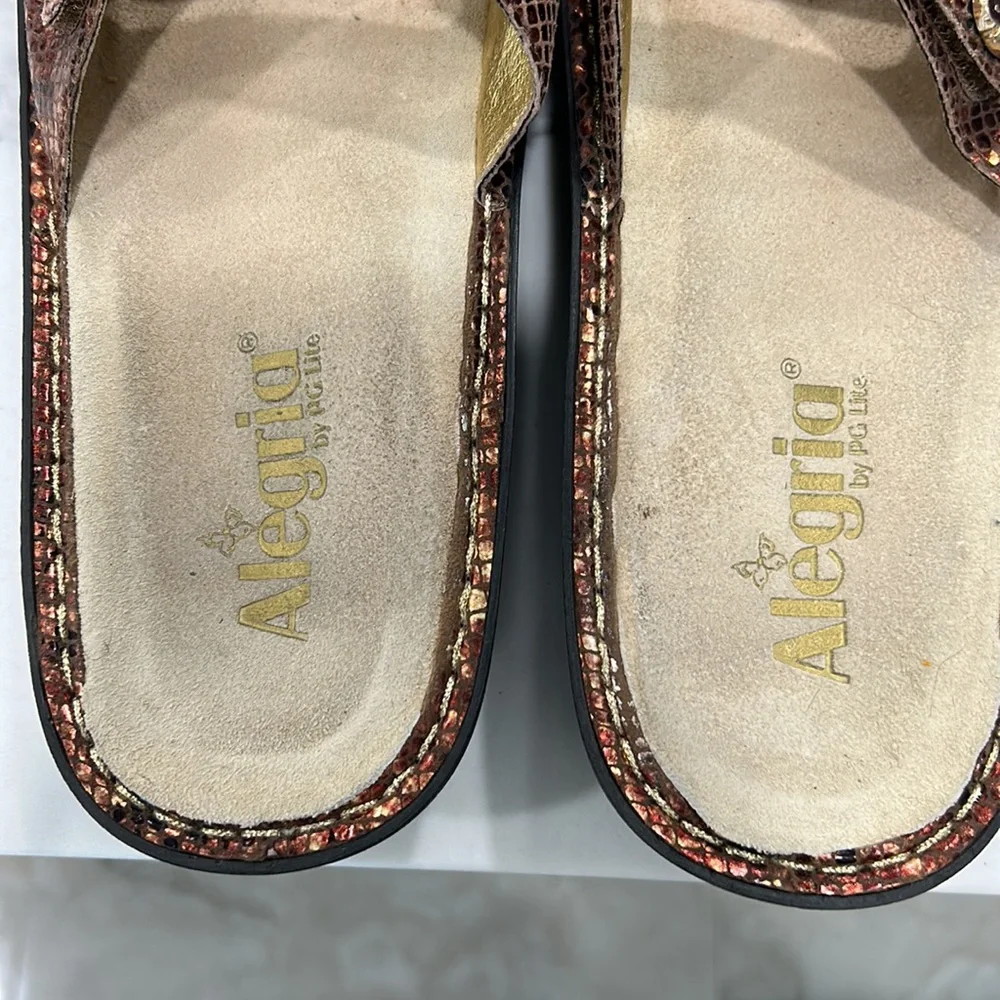Alegria Fiona Copper Snake‎ Skin Wedge Sandals. Size 41 (10)